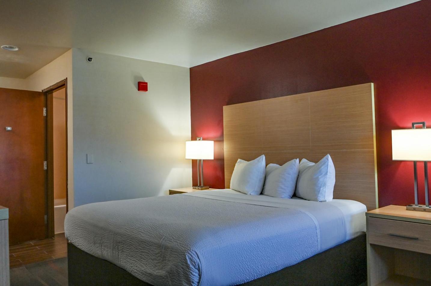 Ramada Limited And Suites San Francisco Airport Юг Сан Франциско Экстерьер фото
